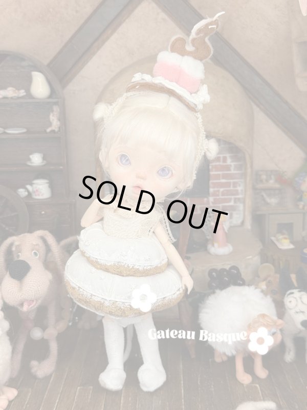 Photo2: Cateau Basque (2)