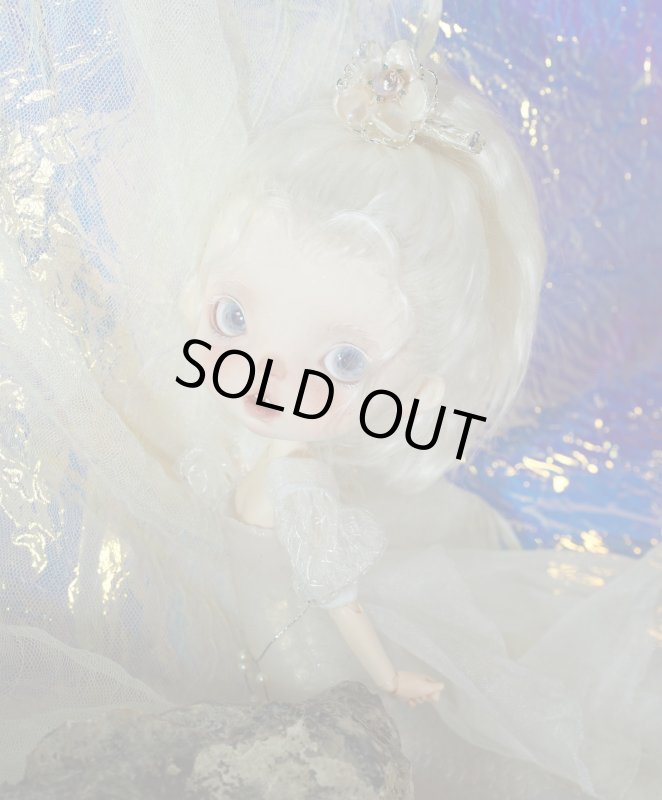 Photo2: mermaid-White salmon (2)